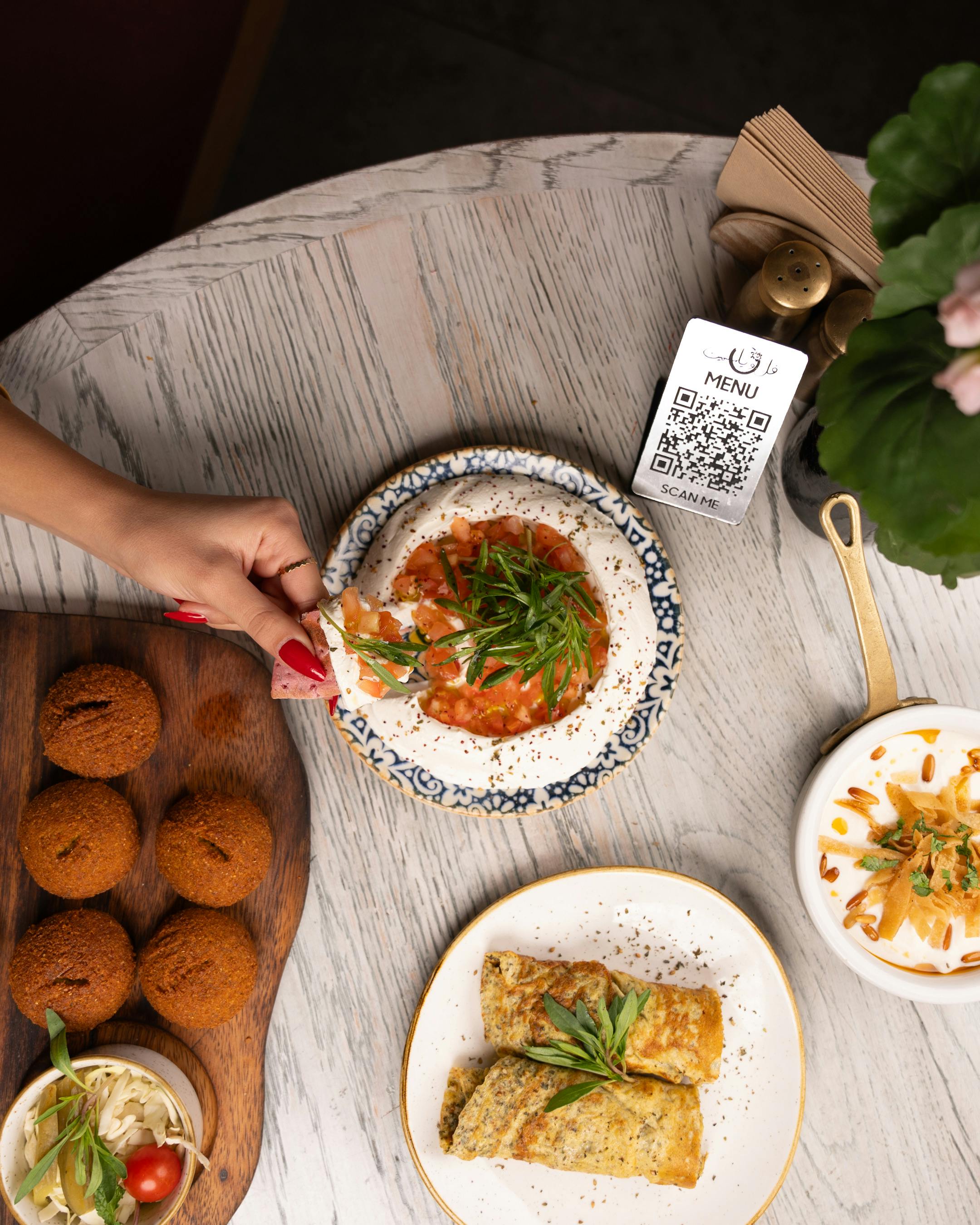 Mobile Ordering: The Antidote to “Food Fomo” and a Hidden Driver of Hotel F&B Revenue